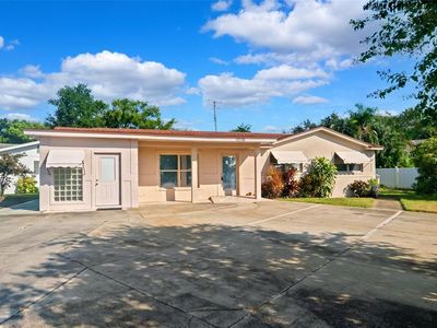 10701 Village Green Ave