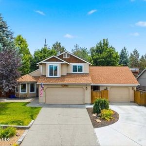 Property at 3153 NE Cromwell Ct, Bend, OR