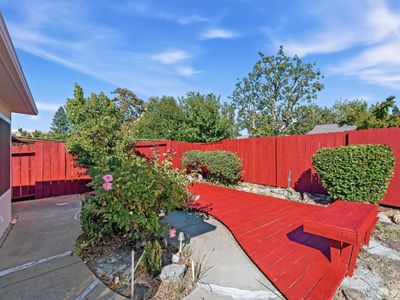 3948 Majestic Dr