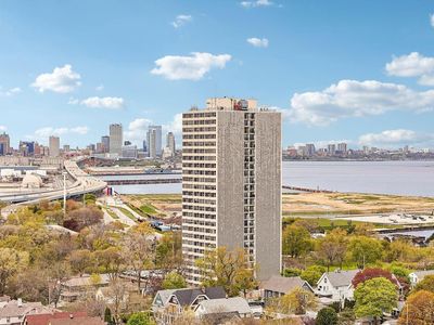 2525 S Shore DRIVE #14B