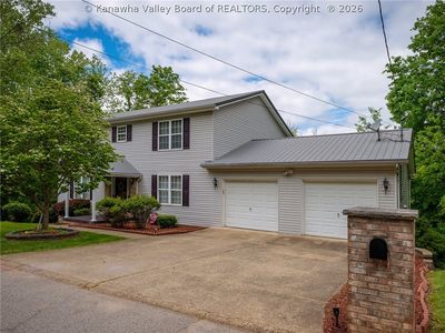 Property at 120 Honeysuckle Ln, Dunbar, WV