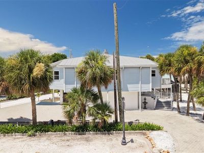 6000 N BEACH ROAD