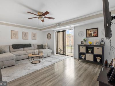47202 Delaire Landing Rd #202
