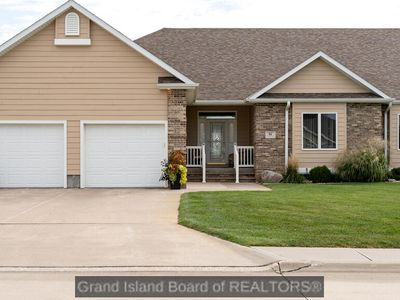 411 Rosewood Cir
