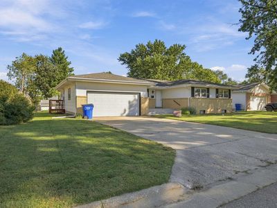 926 Skyline Dr
