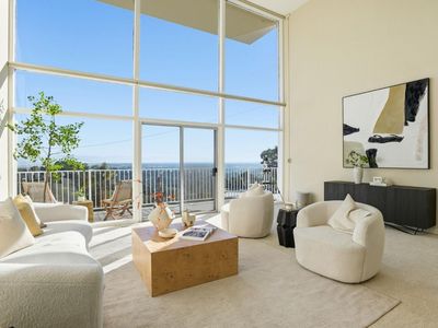 404 Portofino Dr APT 3