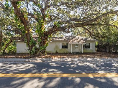 775 Pennsylvania Ave