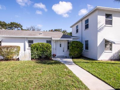 10084 Meridian Way N #4