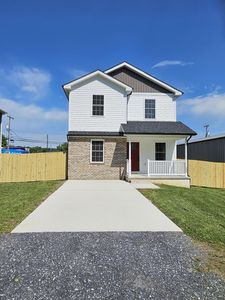 Property at 1045 Woodland Ave, Buena Vista, VA