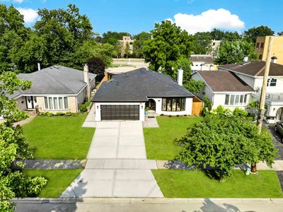 1013 N Delphia Ave