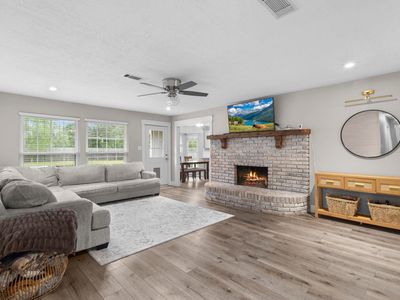 456 Berry Dr
