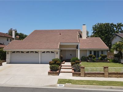 15921 Las Palmeras Ave