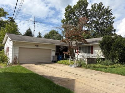 292 N Main St