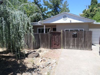 45 Oak Dr