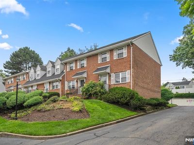 156 Parkview Dr #24