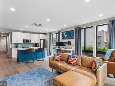 1648-1648 Ridge Ave #302