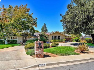 975 Tiffin Dr