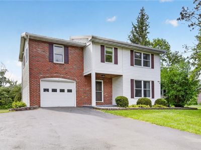 3 Meadow Dr