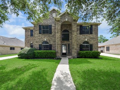 233 Rustic Oaks Dr