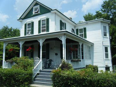 10 Stacey Ave
