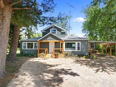 616 W Main St