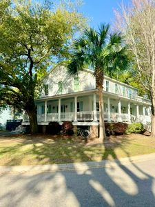1503 Village Sq
