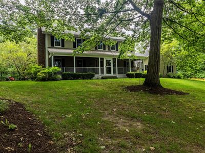36 Forest Acres Dr
