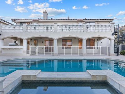 4065 Abernethy Forest Pl