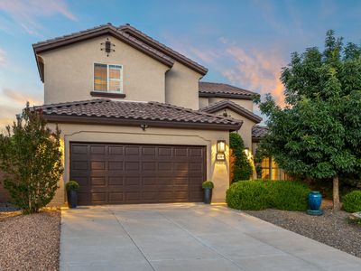 438 Palo Alto Dr NE