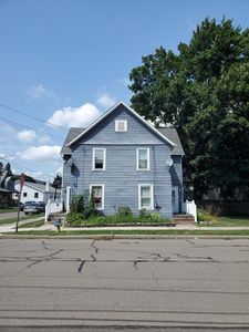 245-247 W William St