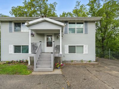 1570 Silver Lake Rd NW