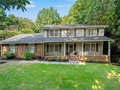 Property at 5038 Heatherdale Ln, Dunwoody, GA