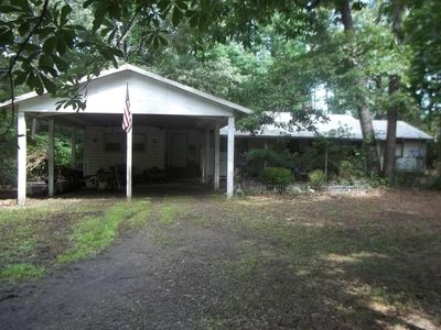 137 Shady Oaks Ln
