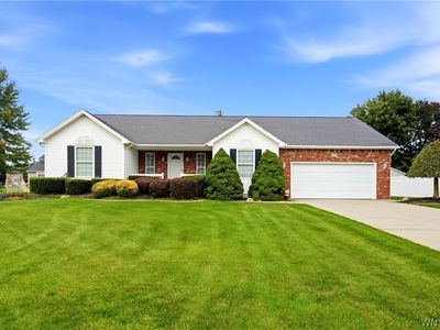 Property at 3313 Blossom Ln, North Tonawanda, NY