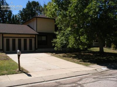 555 Gilcrest Rd