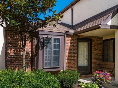146 Saint Julien St #28-A