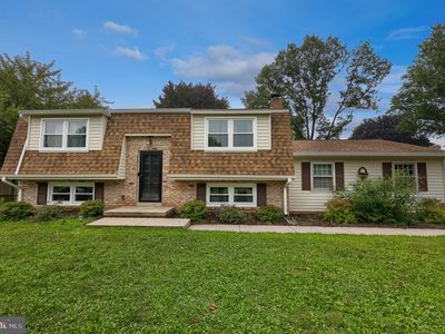 33 Country Side Ln