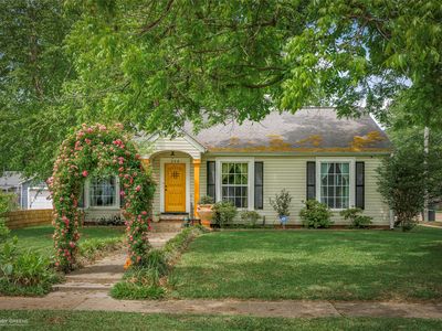 258 Carrollton Ave