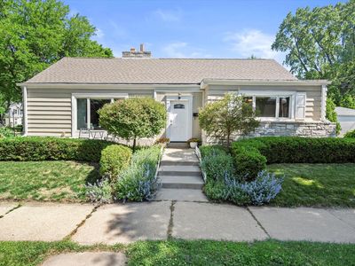 150 East Fairmount AVENUE