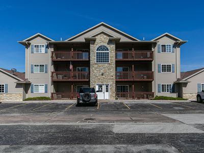 121 E Price St Unit 202