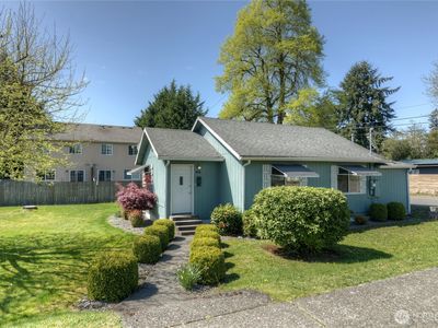 401 Division Street NW