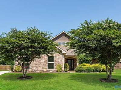 402 Mossyleaf Dr