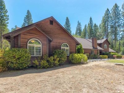 Property at 4801 Azalea Dr, Grants Pass, OR