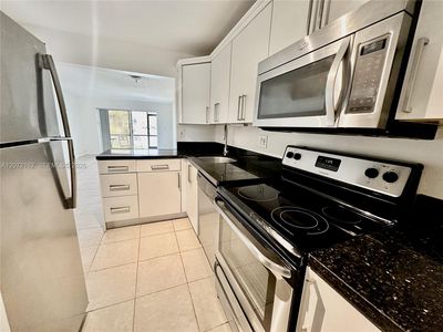 7901 Colony Cir S APT 104
