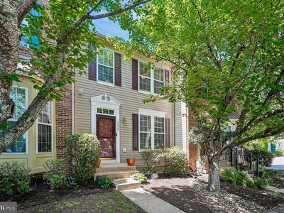 7025 Manahoac Pl