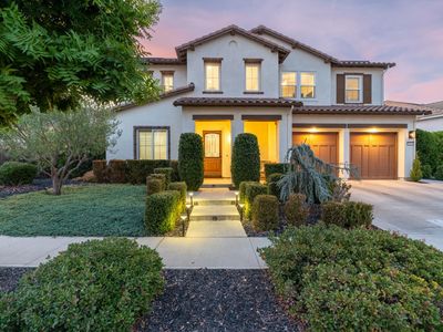 3021 Belmont Dr