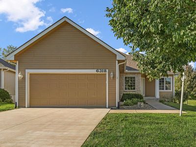 6318 SW Monarch Ct