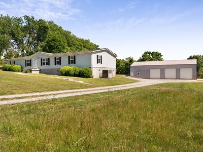 8011 Palmore Hollow Ln