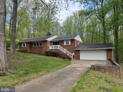 7302 Stuart Cir