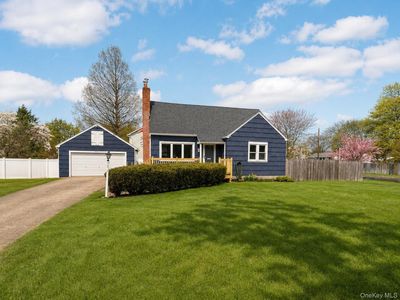 150 Spur Drive S